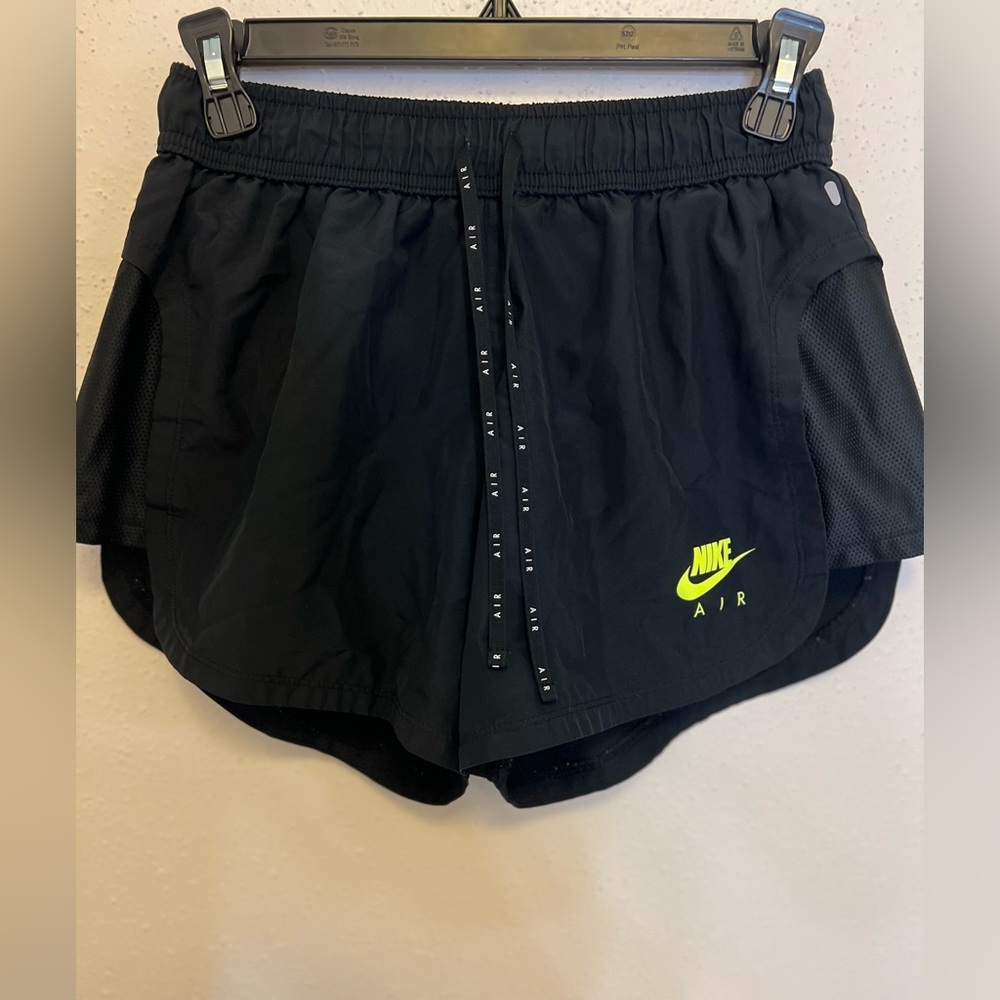 ‎Nike